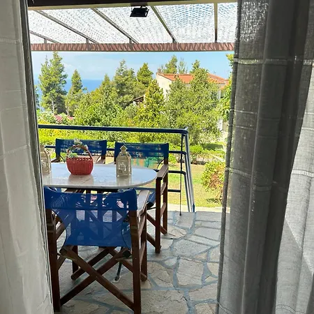 Eden's Oasis בית נופש Skála Foúrkas