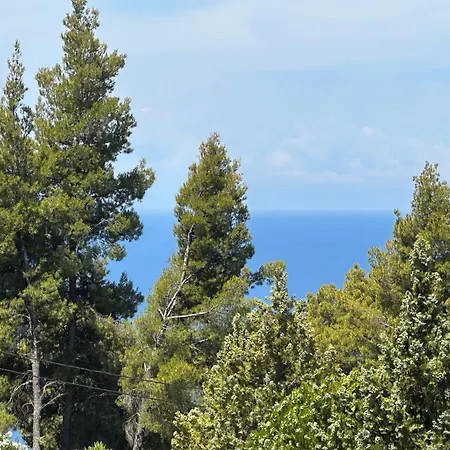 בית נופש Eden's Oasis